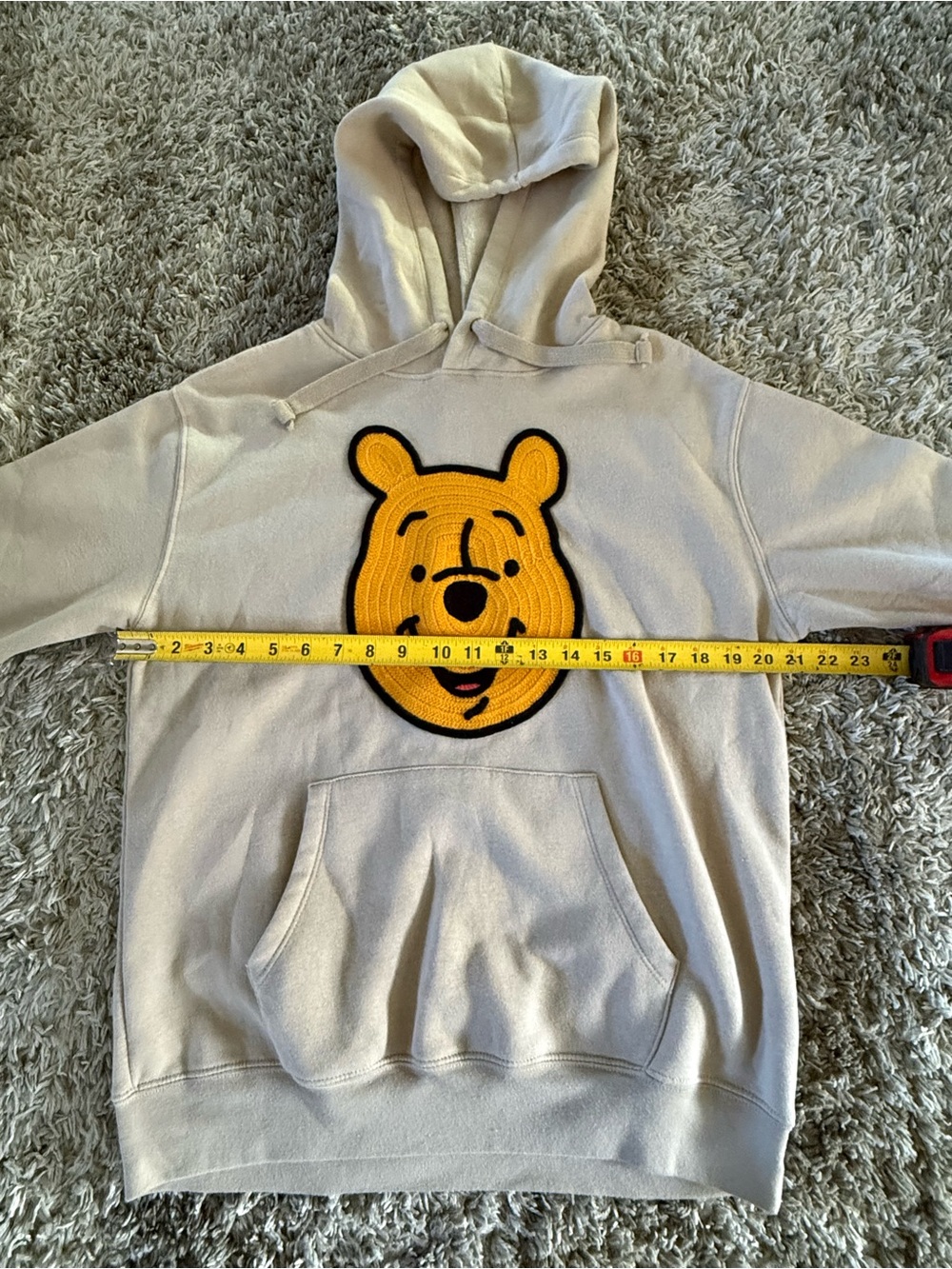Disneys Winnie the Pooh hoodie - Picture 6 of 7